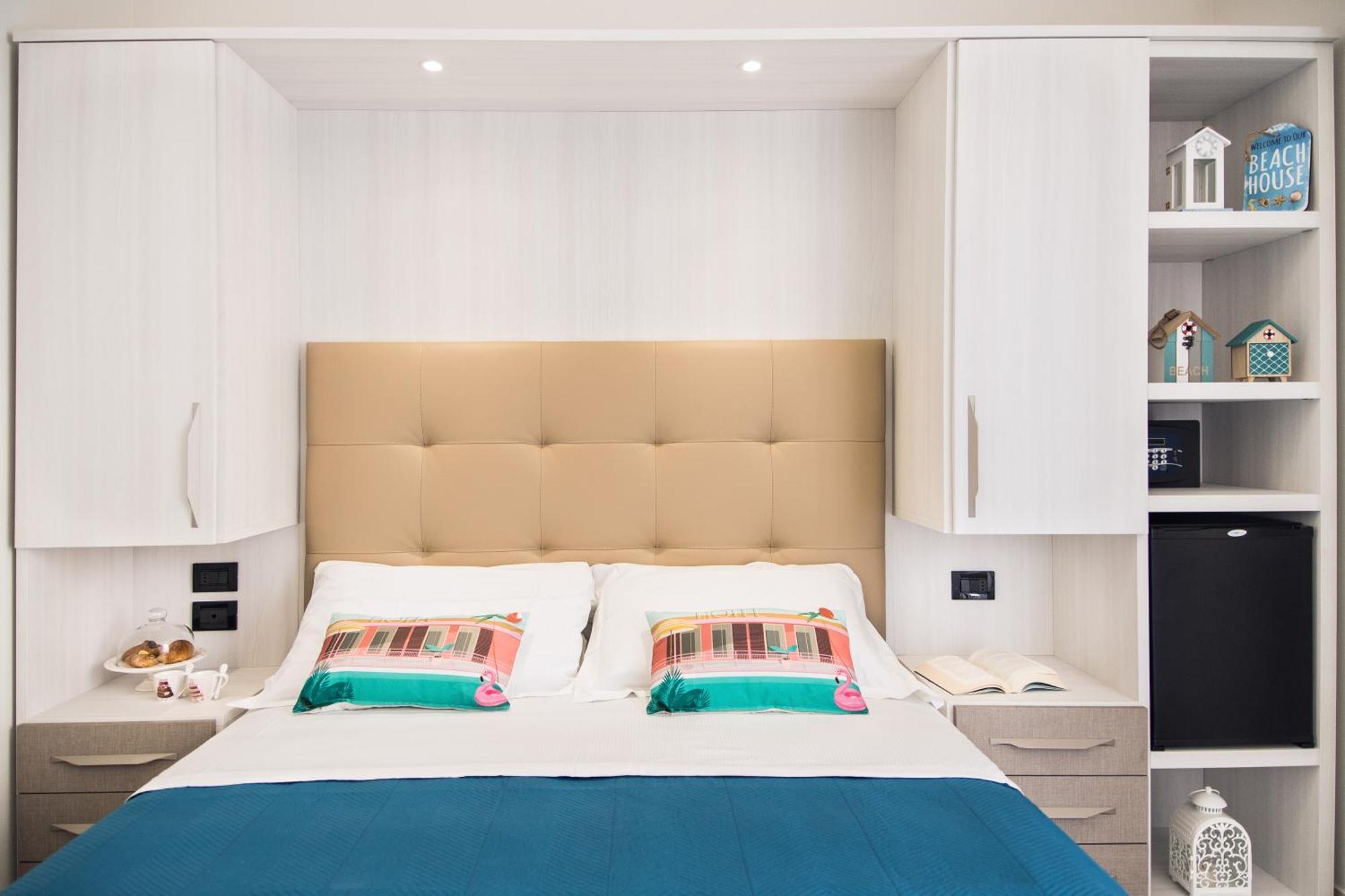 Viva Beach Hotel Rimini Kültér fotó