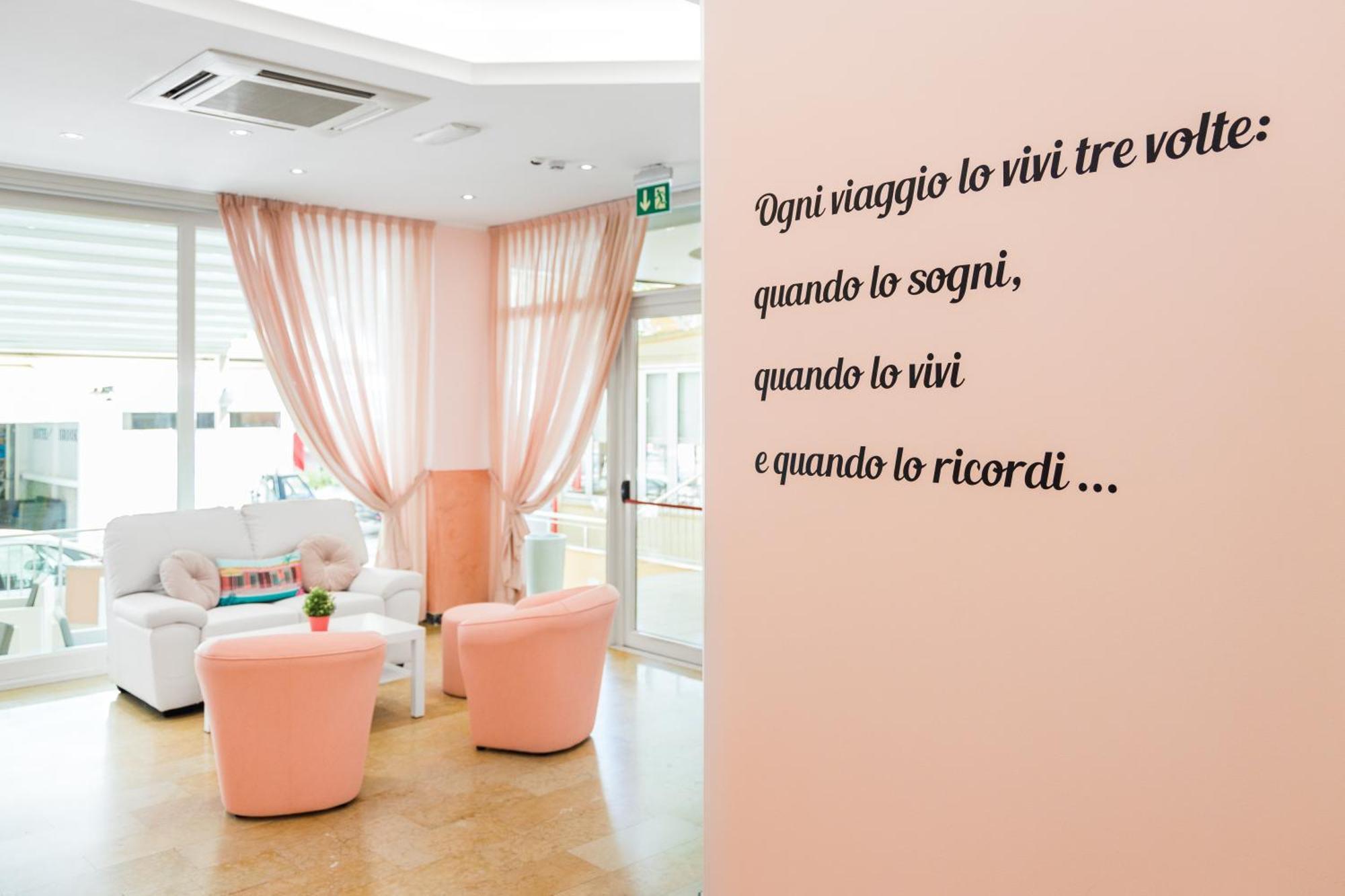Viva Beach Hotel Rimini Kültér fotó