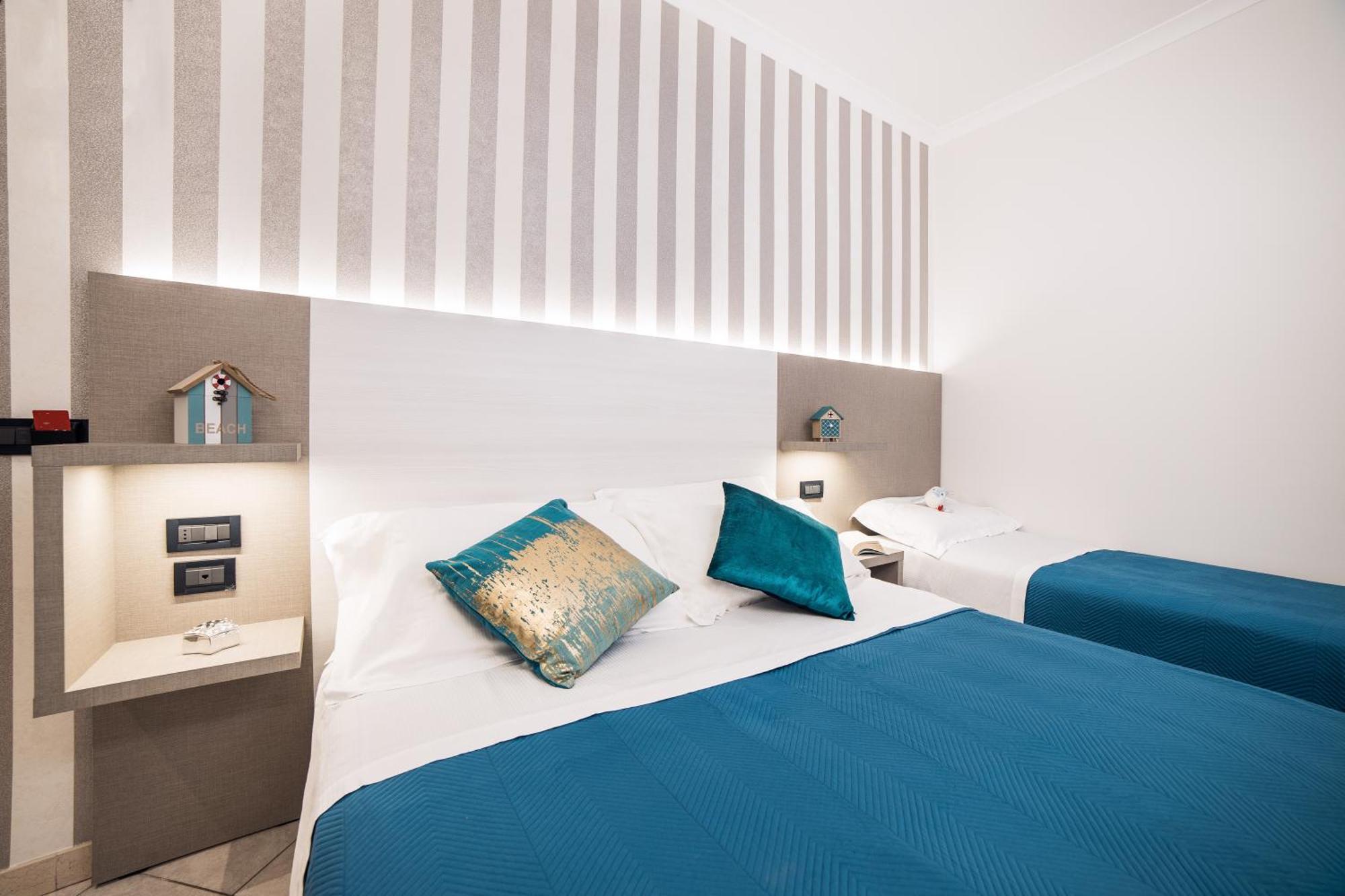 Viva Beach Hotel Rimini Kültér fotó