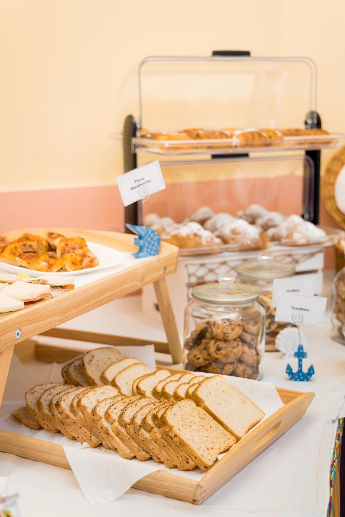 Viva Beach Hotel Rimini Kültér fotó